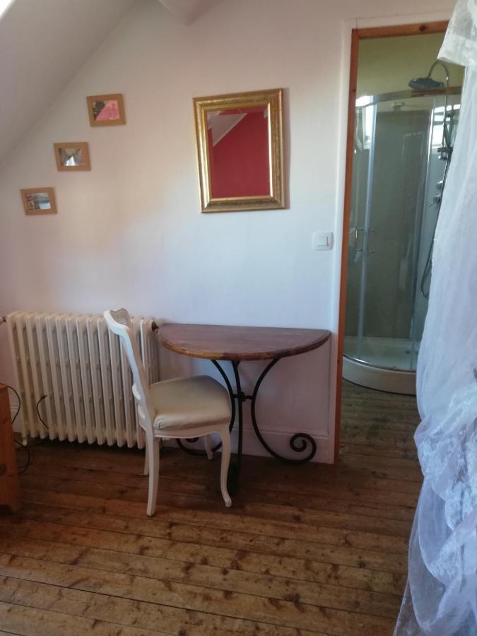 La Chambre D'Hote De Chris シェルブール・アン・コタンタン エクステリア 写真
